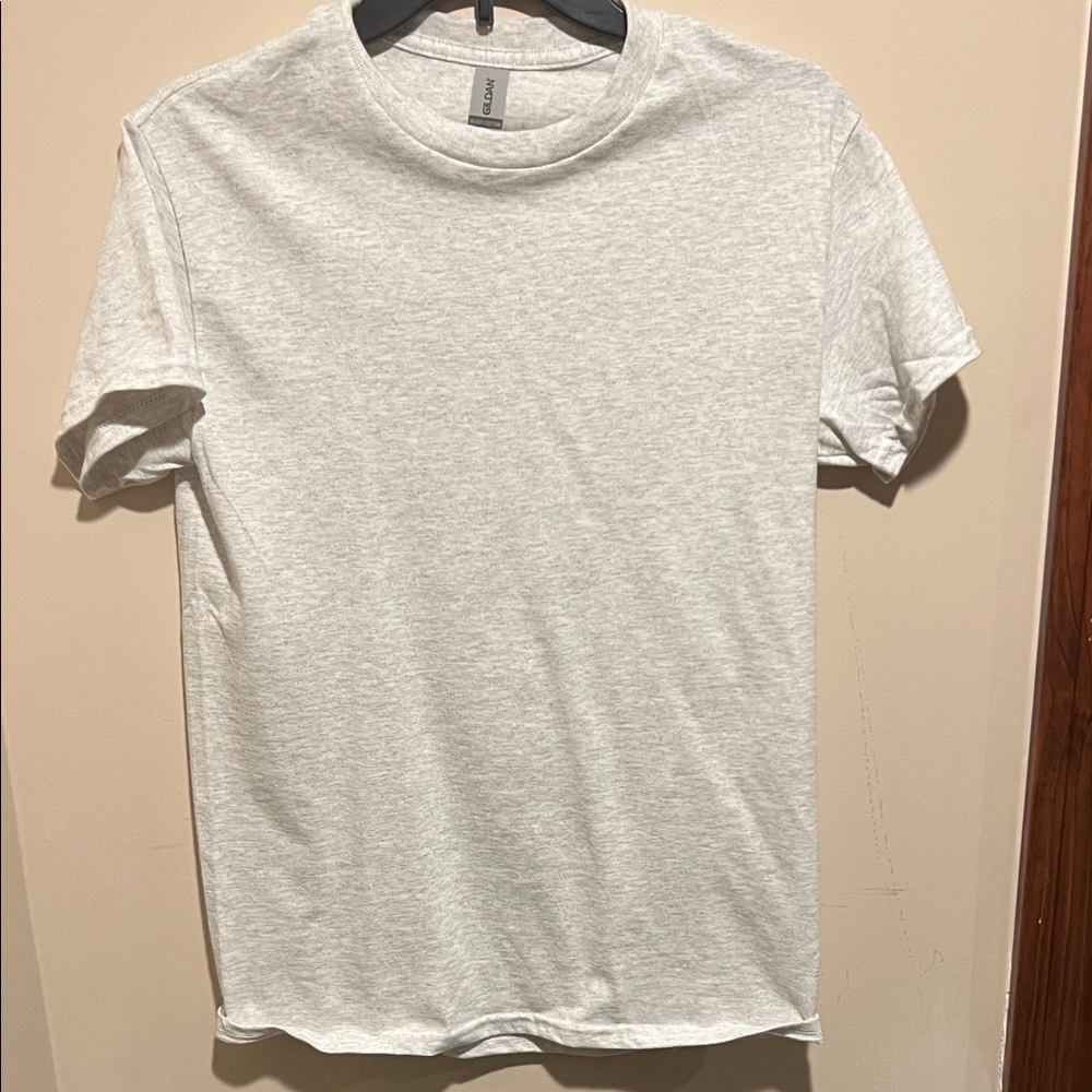 Gildan Heather Gray Short Sleeve Tee